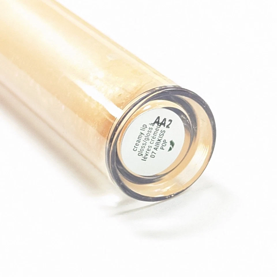 Brillo de labios cremoso de felpa Clinique Pop #07 Airkiss Air Kiss Pop 0,11 oz tamaño completo Foto 3 de 3