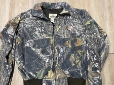 🦌 Bass Pro Shops RedHead Camo Jacket Women’s Medium – Hunting & Outdoor Gear!