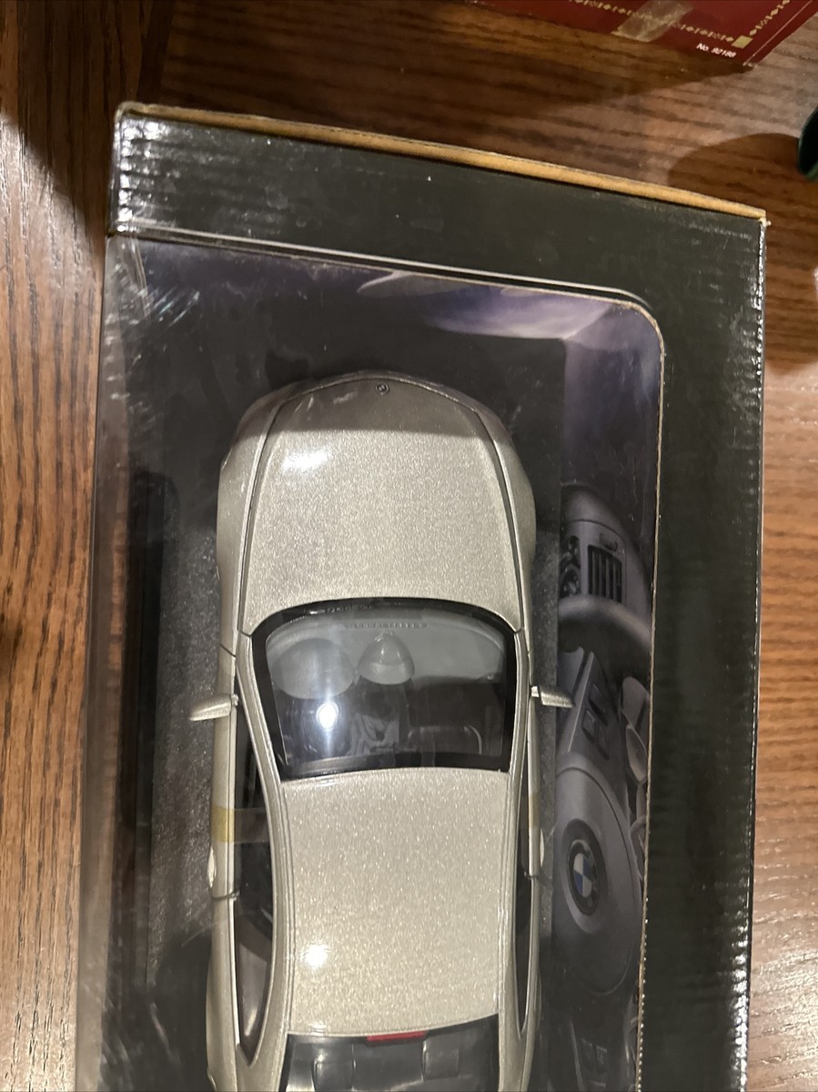 BMW 645Ci HOT-WHEELS metal collection 1:18 scale !!!!! | eBay BMW 645Ci HOT-WHEELS metal collection 1:18 scale !!!!! | eBay