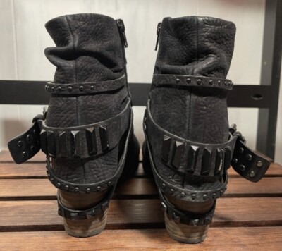 Kennel Und Schmenger German Made Leather Studs  Straps Ankle Booties Size 8 $995
