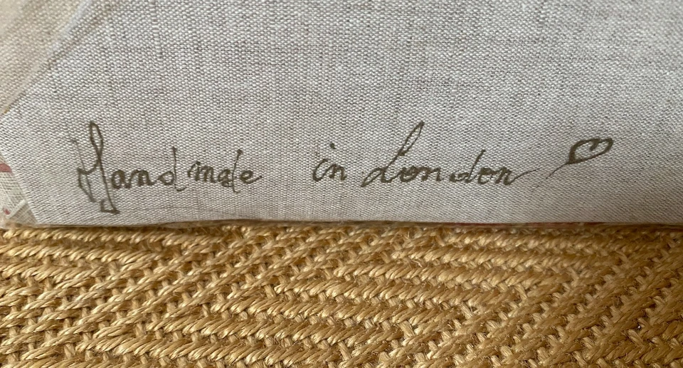 Hand-made in London display and memory board, le-pele-mail.com - Image 3 of 4