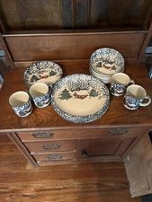 VINTAGE FOLK CRAFT CABIN SNOW W/RED DOTS TIENSHAN SERVICE FOR 4 16PC SET