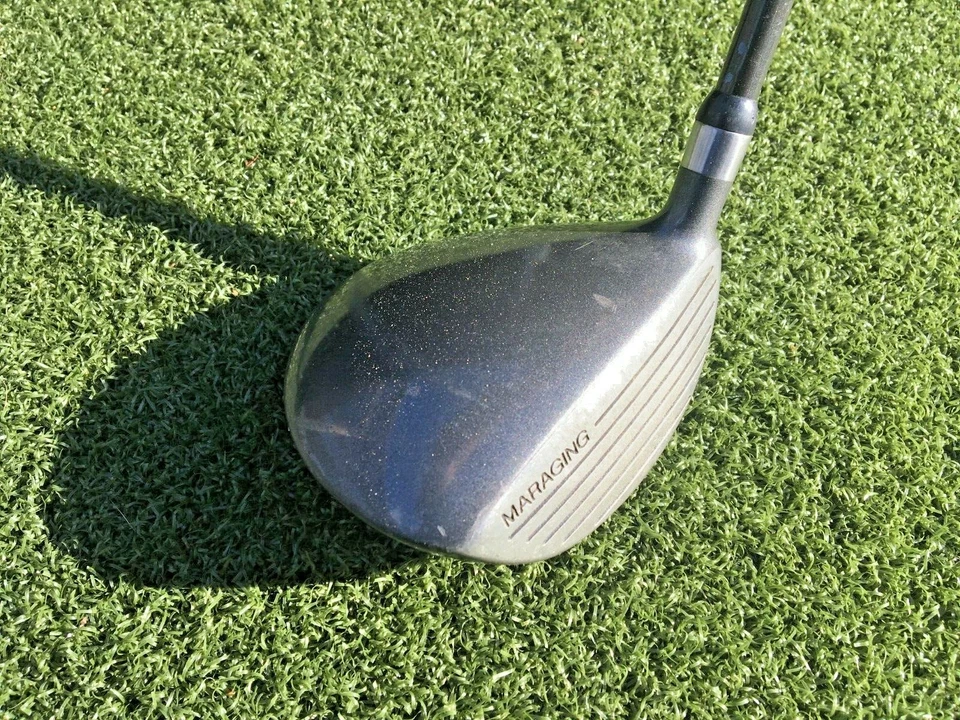 Madera fuerte de baja gravedad 5+ / 19* / derecha / grafito regular / ~ 42" / mm2946 Foto 4 de 4