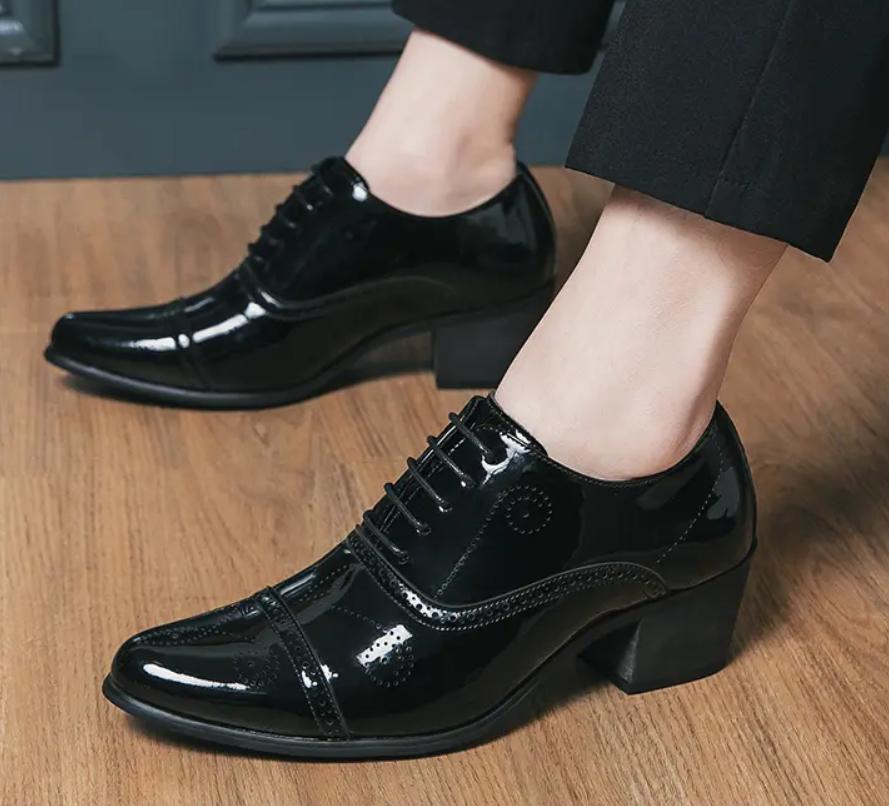 SAOLA Scarpe brogue uomo matrimonio britanniche retrò intagliate stringate punta a punta tacchi a blocco