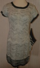 Women's Made For Me... Black Blend Short Sleeve Sweater Dress & Beanie Medium