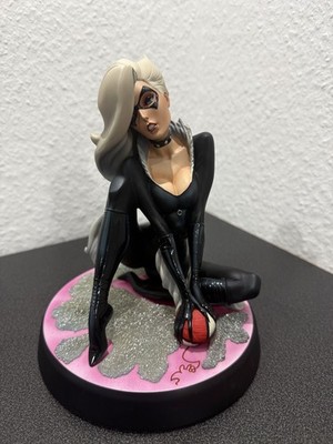 SIDESHOW - Spider-Man Black Cat by J.Scott Campbell Comiquette