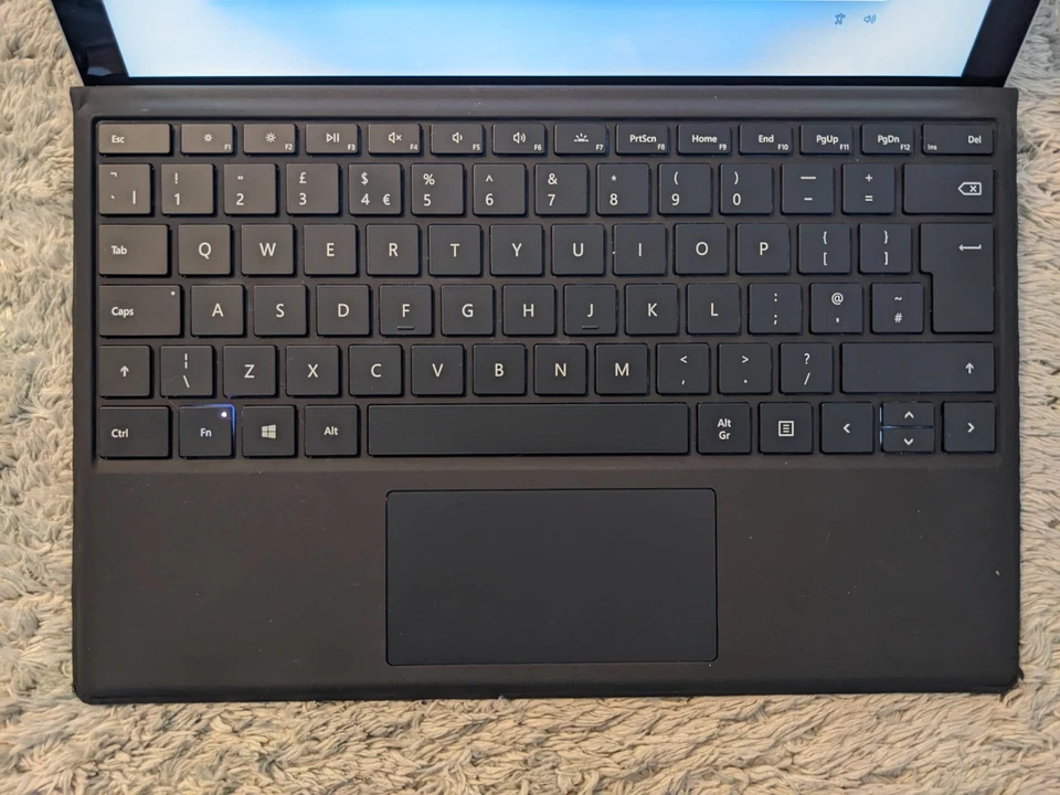 Microsoft Surface Pro 7 Plus 12 inch Intel i7 1165G7 16GB RAM 256GB SSD Keyboard - Image 2 of 4