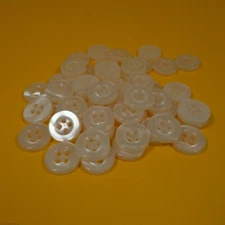 Flat-rim Cream/Ivory - 4 Hole Plastic Buttons (10 or 20 grams per bag)(11mm Dia)