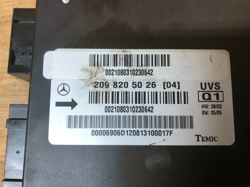 MERCEDES BENZ CLK CLASS OEM 04-09 CONVERTIBLE POWER ROOF TOP CONTROL MODULE  - Image 4 of 4