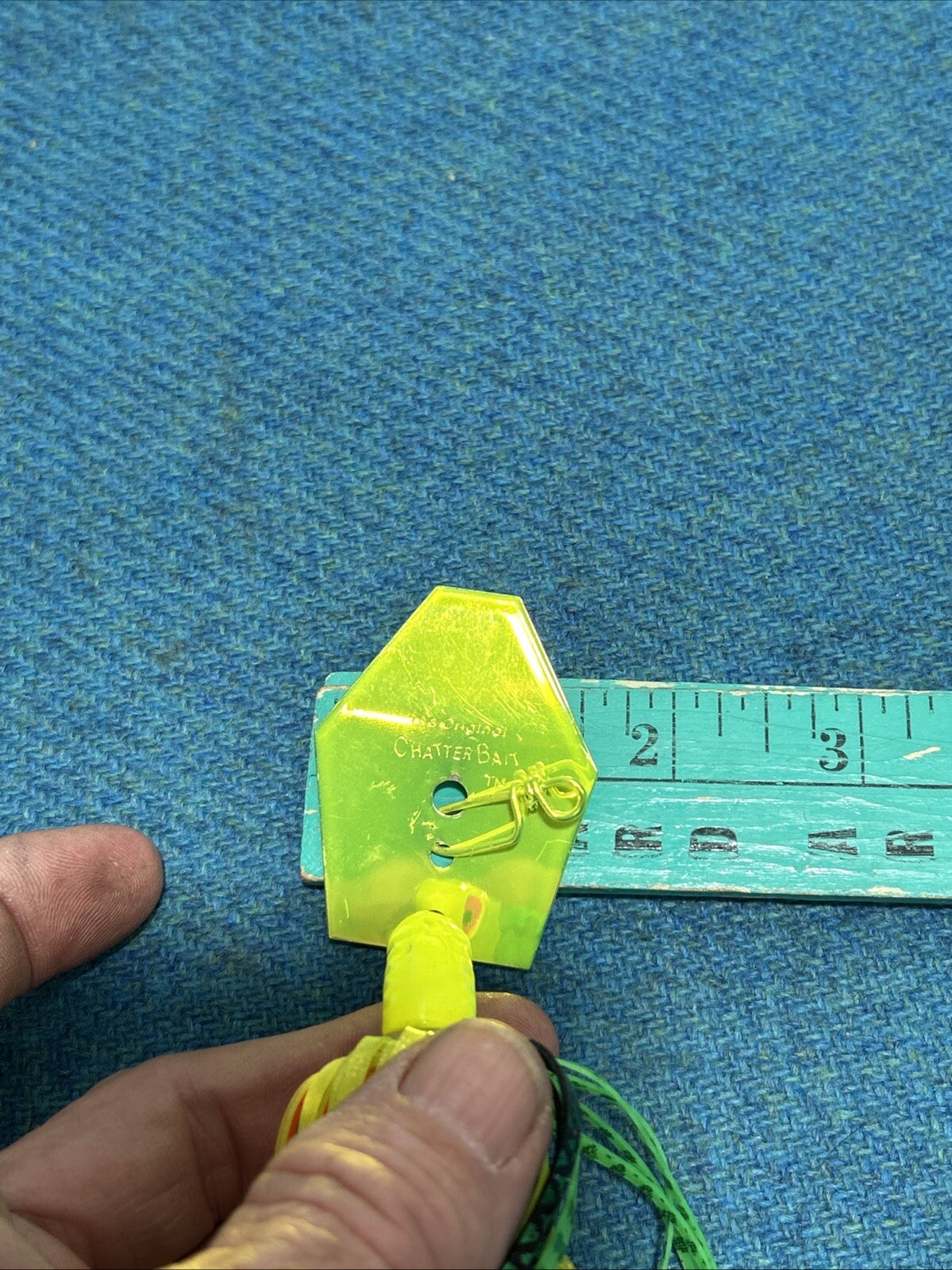 Large Original Chatterbait Green Yellow And Gold Fishing Lure - Image 10