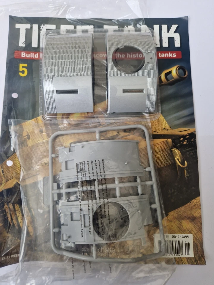 1/16 HACHETTE Costruire il Proprio Tiger Modello Serbatoio Problema 5 Inc Parte - Immagine 2 di 2