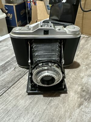 Vintage Agfa Isolette I Camera (Shutter Fires)