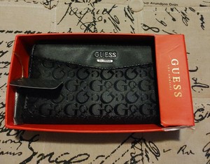 guess zip around purse