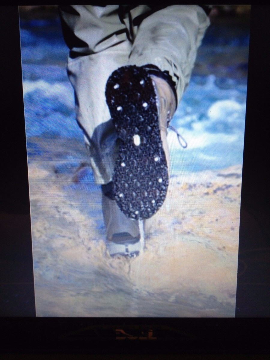 3000B - 3.5mm Prominence GRIPSTUDS Boot Studs, Pack Of 28 Solid Tungsten Carbide Tipped Screw In Studs For Improved Traction In Work Boots Or Hiking Boots Includes Installation Tool, Ice & Snow - Foto 4