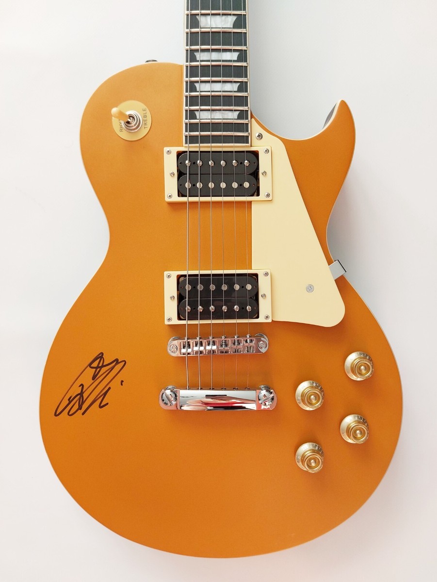 TOM KAULITZ Tokio Hotel signed electric guitar video proof