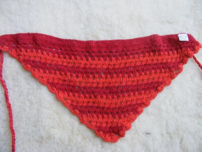 Häkeltuch Babytuch Dreieckstuch Halstuch Baby Baumwolle rot Perlen Kopftuch - Bild 1 von 4