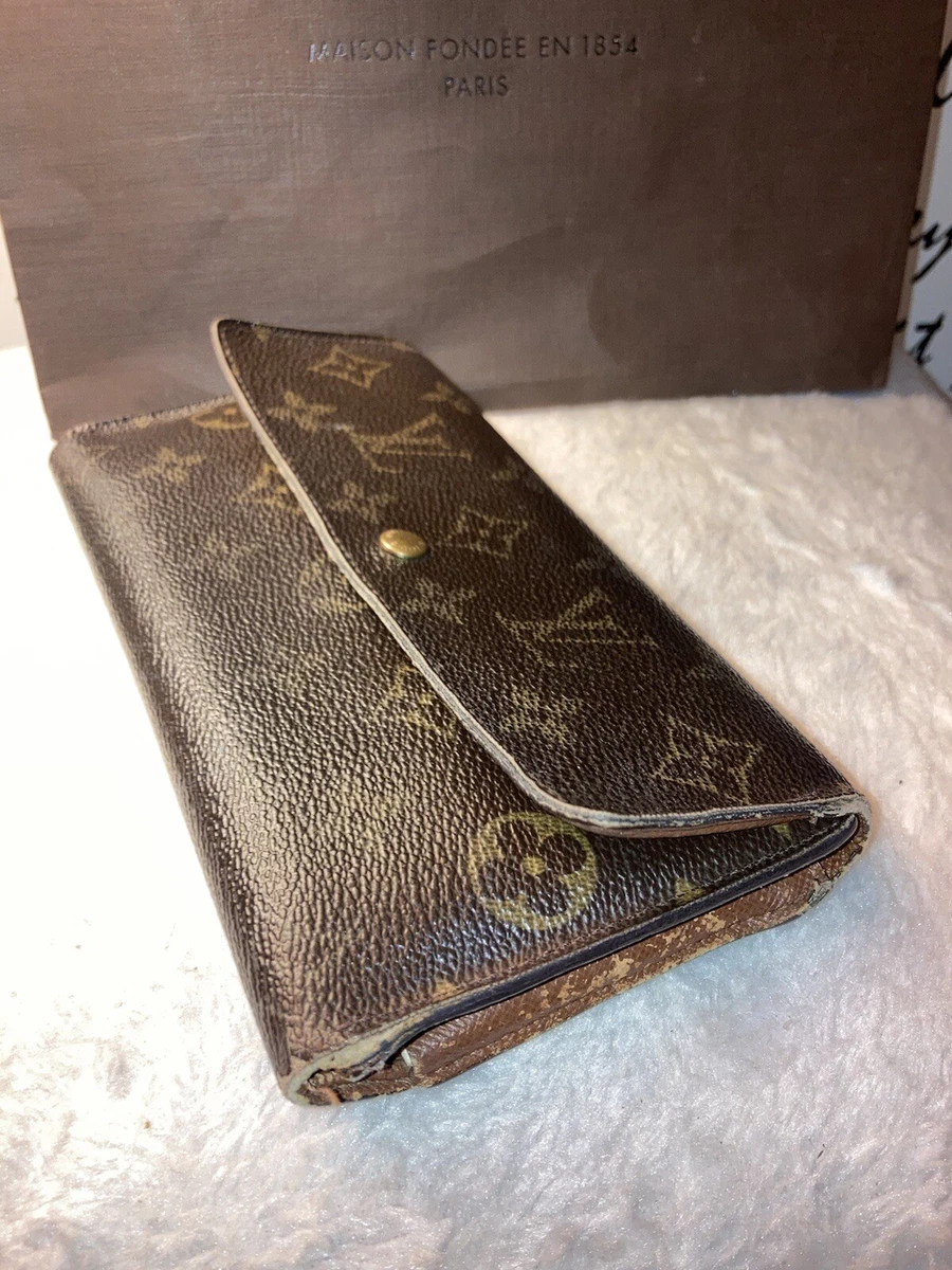 100% Authentic Louis Vuitton Small Monogram Zip Wallet Made In