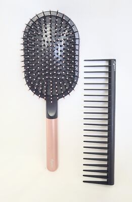Dyson Supersonic デタングリングコームとパドルブラシ Dyson Supersonic Styling Set; Detangling Comb and Paddle