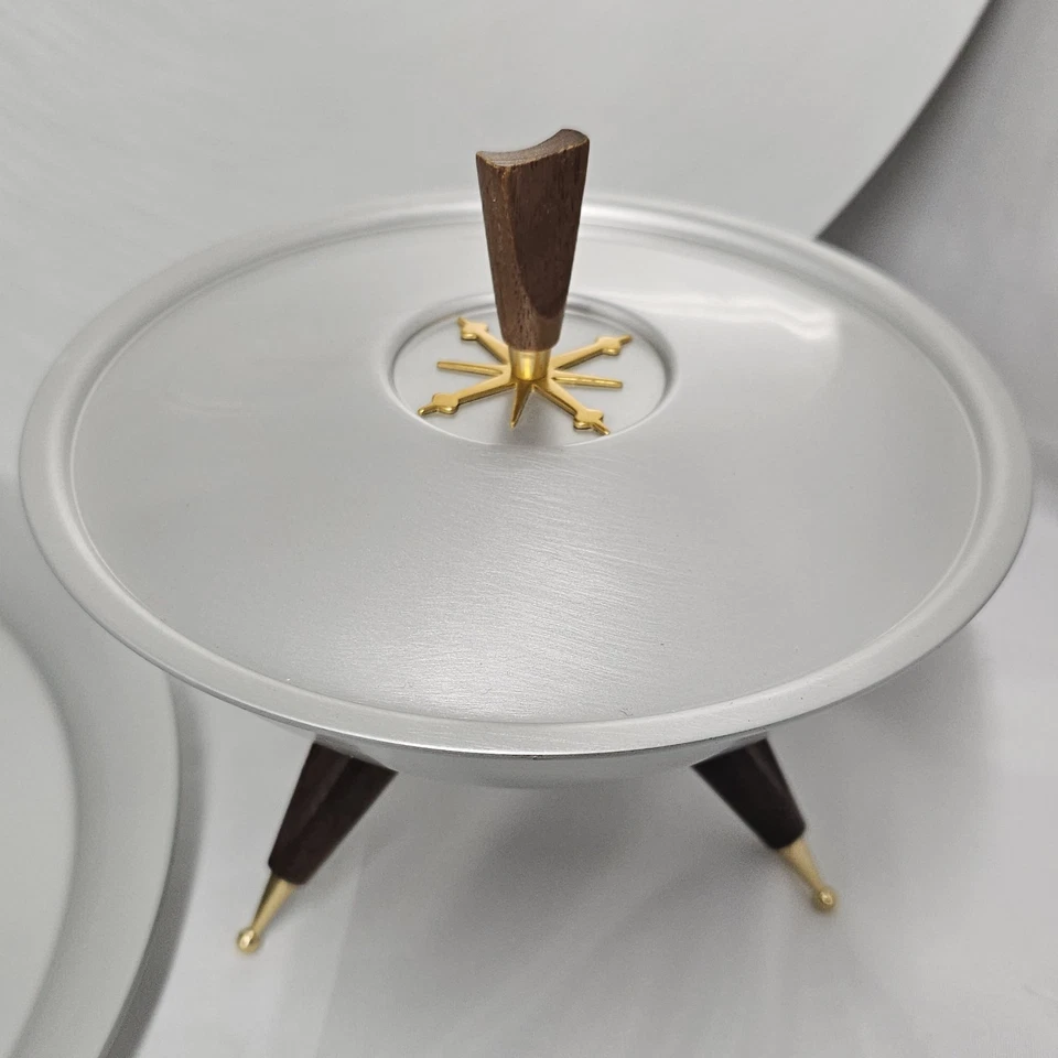 De Colección Mirro Medallion MCM Juego de Aluminio Plato de 17" Plato de 12" Tazón Starburst Foto 3 de 4