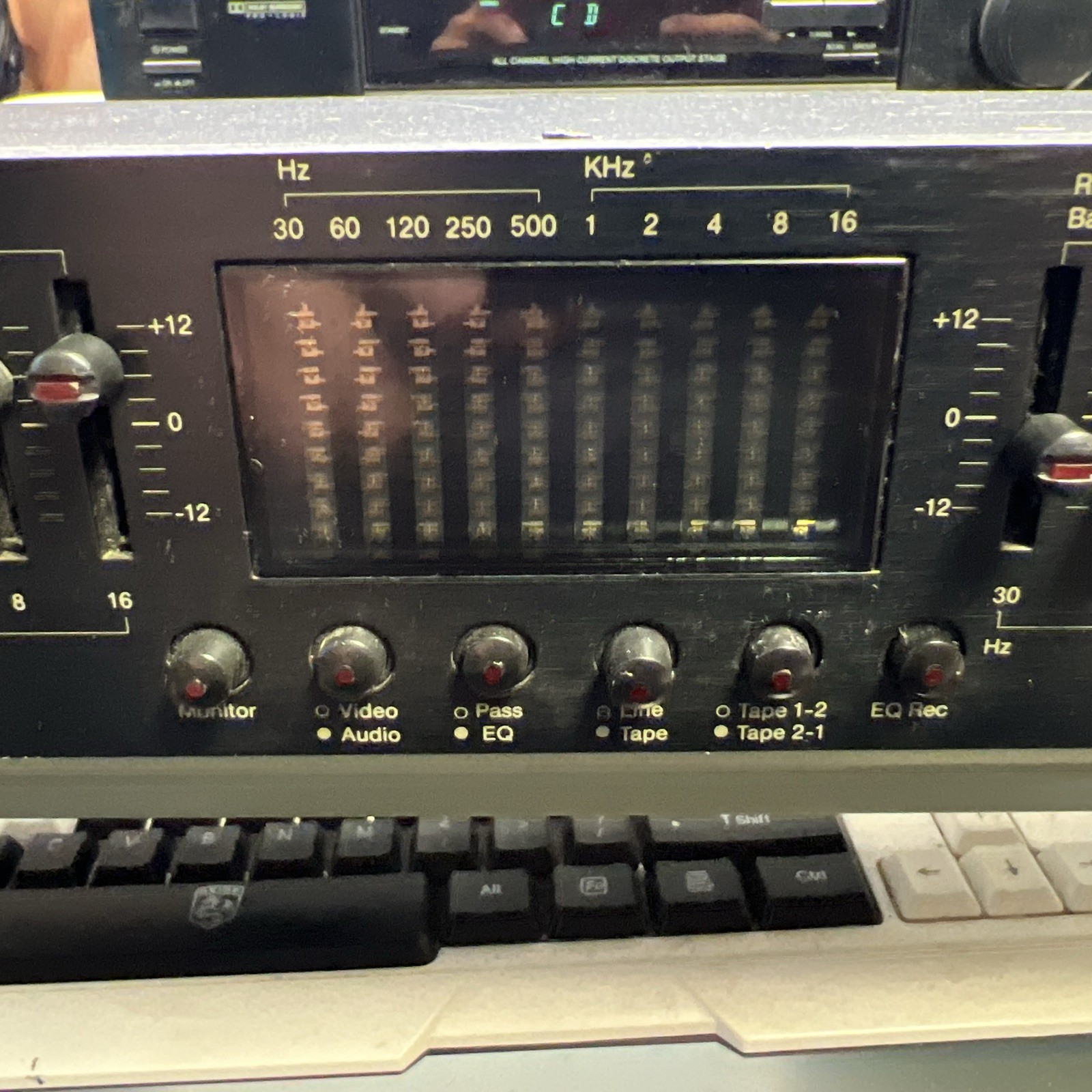 AudioSource Model EQ Eleven Graphic Equalizer Spectrum Analyzer