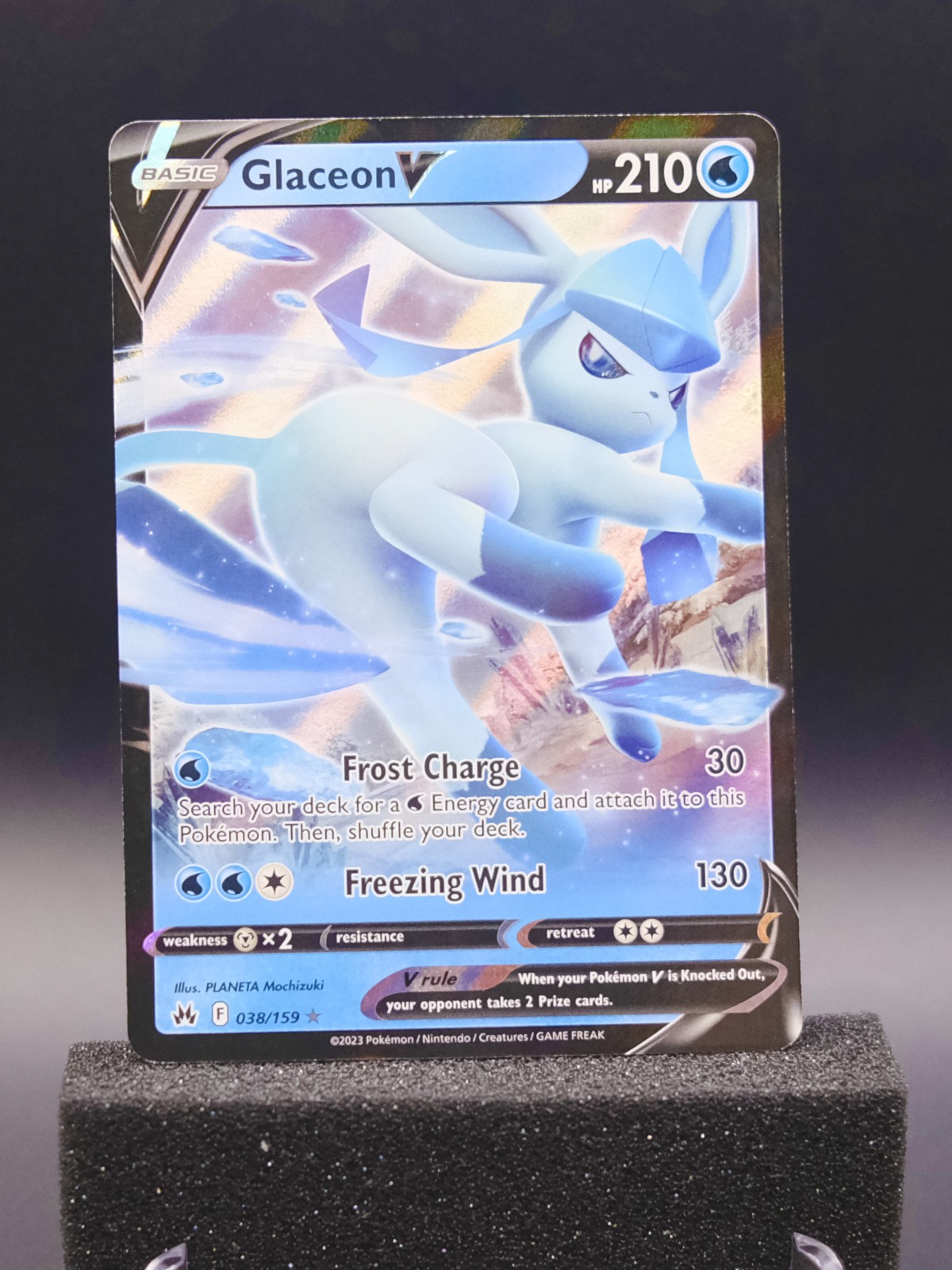 Glaceon V 2023 Ultra Rare Crown Zenith UR 038/159 Near Mint