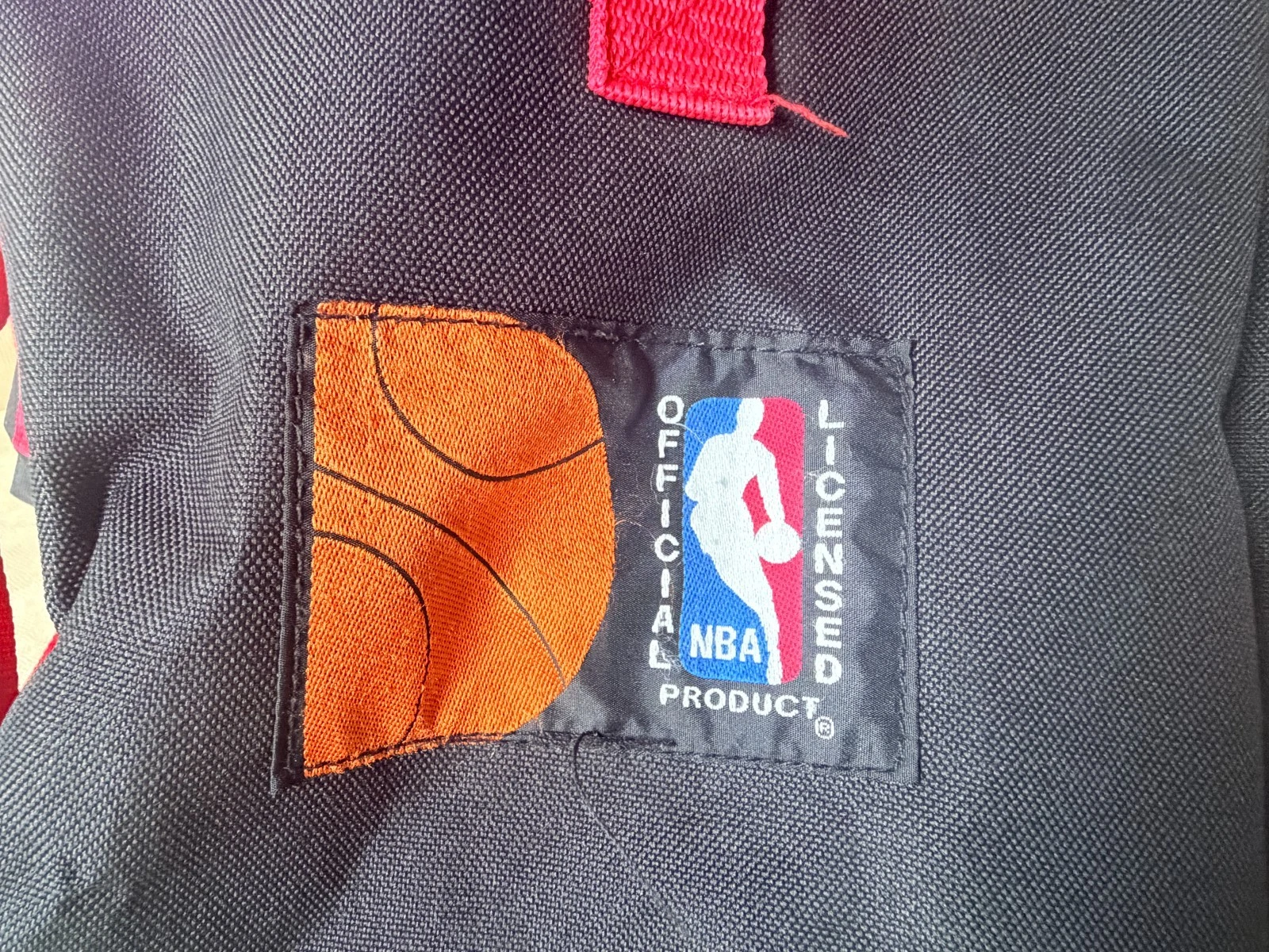 Vintage 1990s Chicago Bulls Duffle Bag NBA Official Licensed Product Travel Bag - product detail image 6