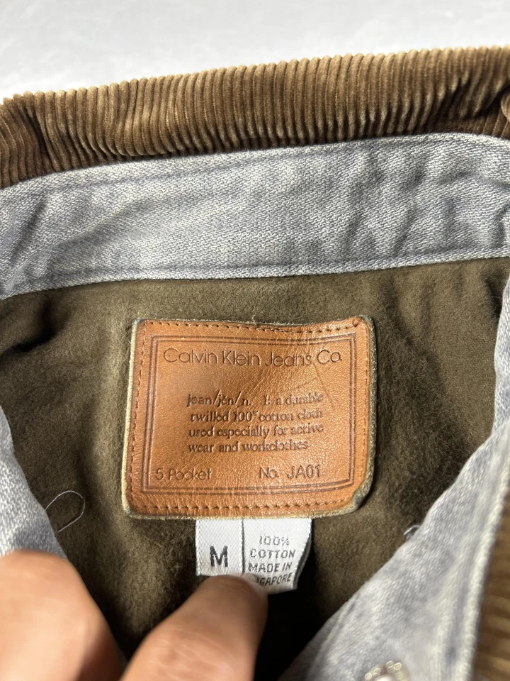 Chaqueta de mezclilla Calvin Klein para hombre gris medio cuello de pana tareas ropa de trabajo polar Foto 4 de 4