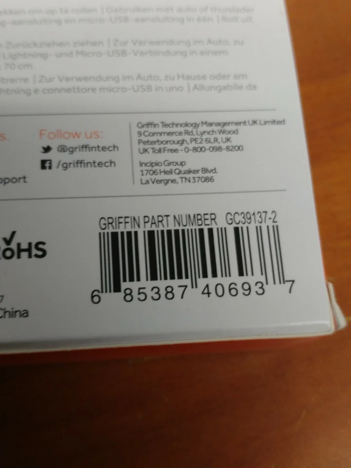 Griffin 2-In-1 Travel Charge/Sync Cable 4"-27"(New) - Image 2 of 3