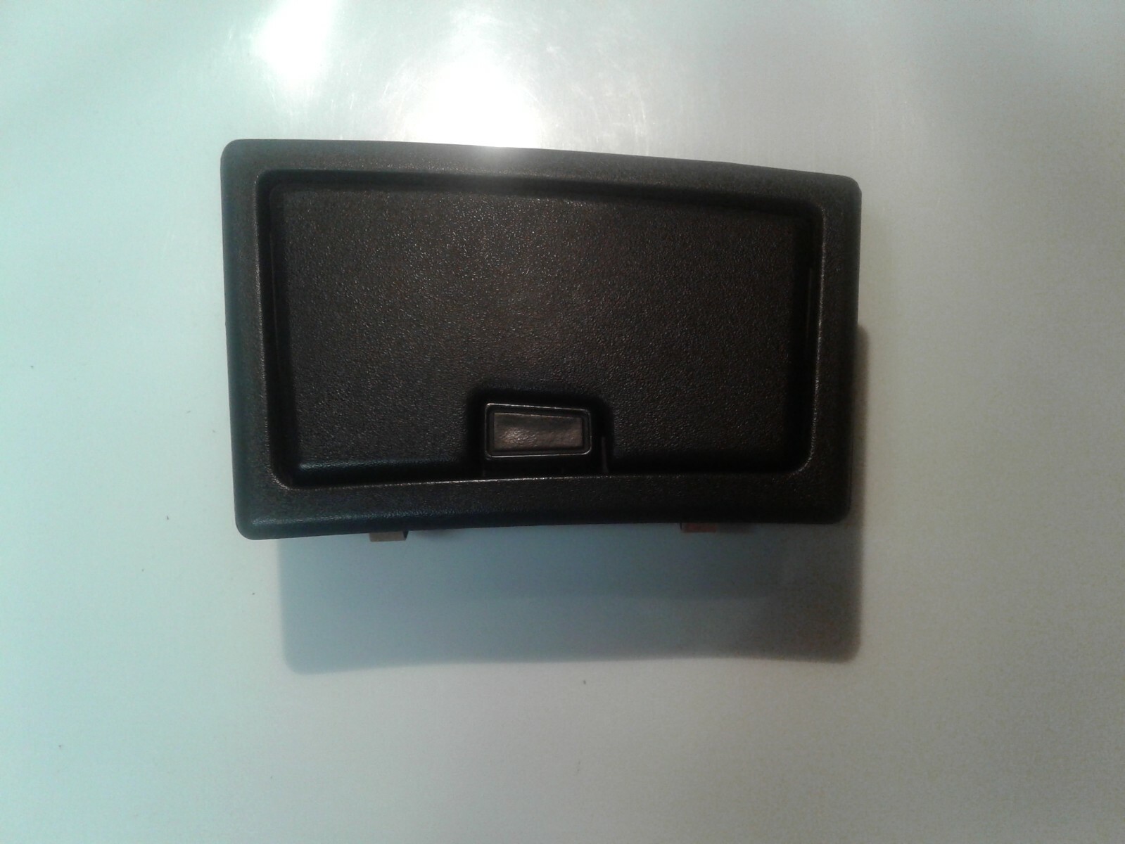 BMW E31 840 850 8-series Left Coin Holder 51418124973 for sale  