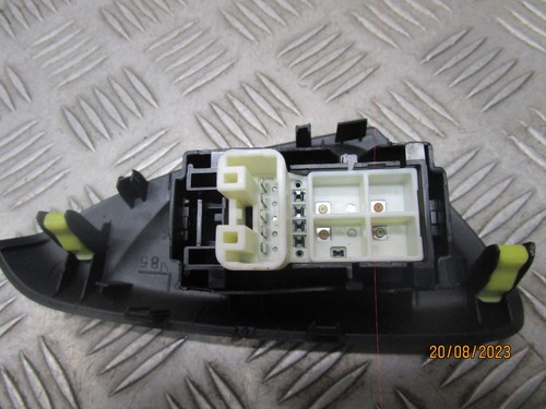 Elektrischer Fensterheberschalter Beifahrerseite vorne Peugeot 108 1L PET 1KR 5DR 2017 OEM - Bild 4 von 5