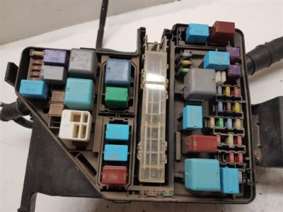 2008-2010 TOYOTA SIENNA Engine Fuse Box