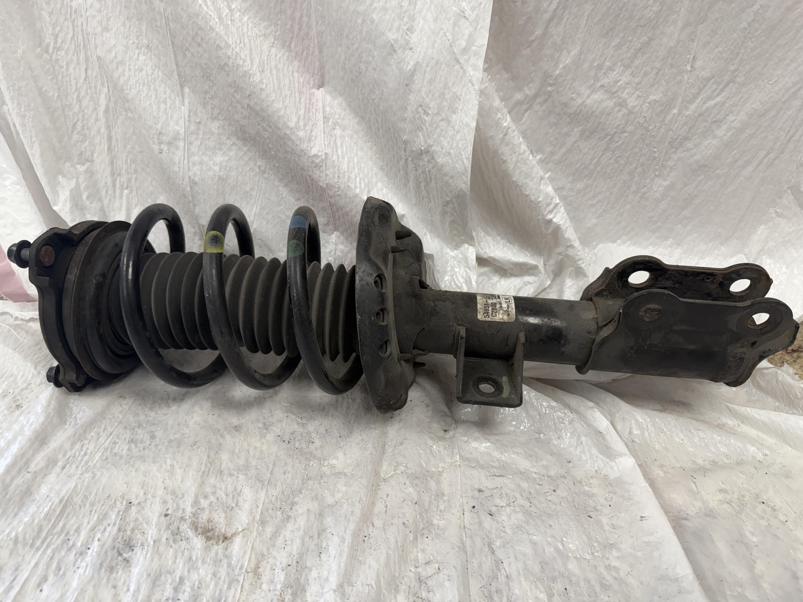 Hyundai Sonata Left Strut Assembly 2016-2019