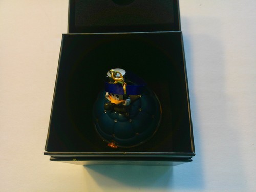 New Disney Mickey Mouse Engagement Ring Box Ornament Sketchbook - Picture 2 of 7