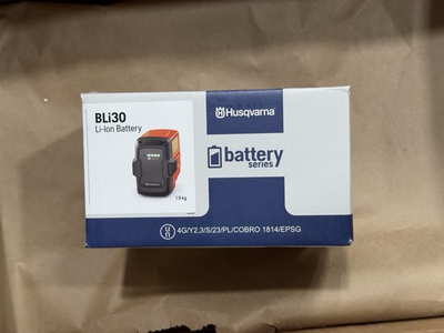 #ad Husqvarna BLi30 Li Ion Battery #967937702 36v 7.5 aH Brand New in Box $179.95