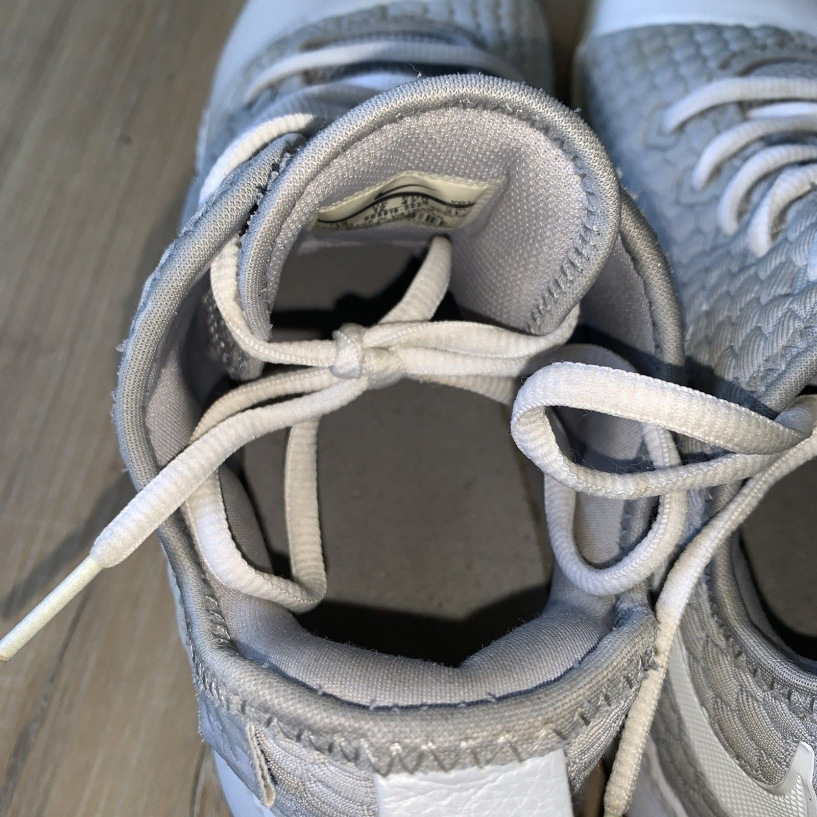 NIKE AIR LEBRON WITNESS III PREMIUM BASKETBALL TRAINER MEN SHOES WHITE Sz 13 EUC image 10