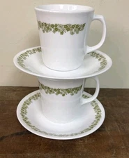 Corning Ware  Blossom Green Crazy Daisy Coffee Cup Mugs Set Of 2 - With Saucers