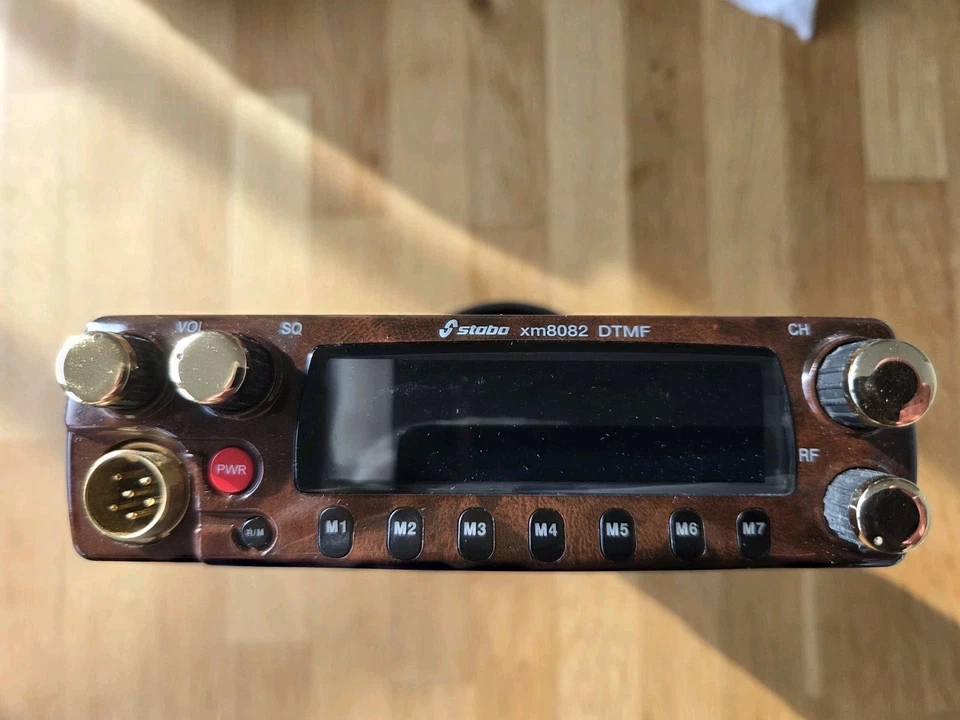 stabo xm8082 DTMF CB-Funkgerät 80-Kanal mit original Handmikrofon  - Bild 2 von 4