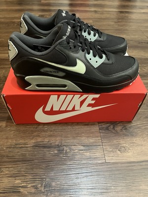 Nike Air Max 90 Gore-Tex Men Sz 12.5 Black Honeydew FD5810-001 GTX AM90 x 1