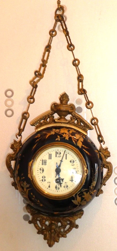 Superbe Pendule Murale Cartel Bronze Doré porcelaine bleu cobalt et or XIXème - Photo 2/4