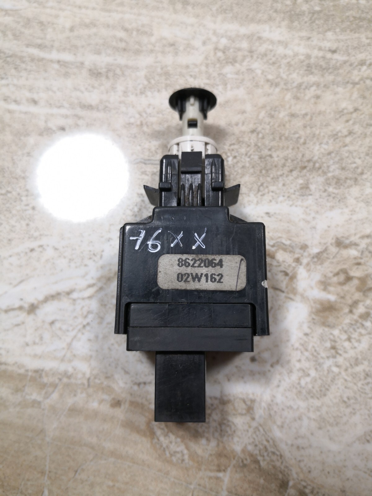 Volvo V70 2002/Brake Light Switch (Sensor)8622064/02W162 | eBay
