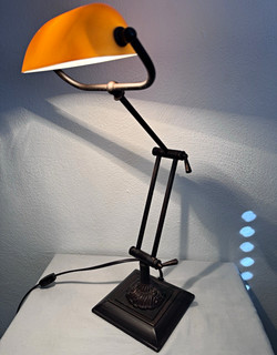 Vintage 1998 Cheyenne Industries Banker Lamp Amber Orange Glass Working