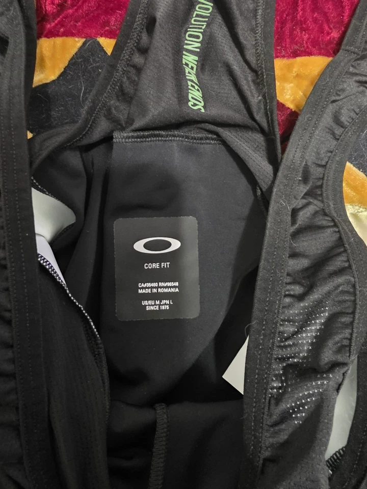 Oakley Core Fit Bib Shorts US EU M JPN L Men's - Image 4 of 4