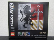 LEGO 31201 Harry Potter Hogwarts Crest - New Factory Sealed In Original Box