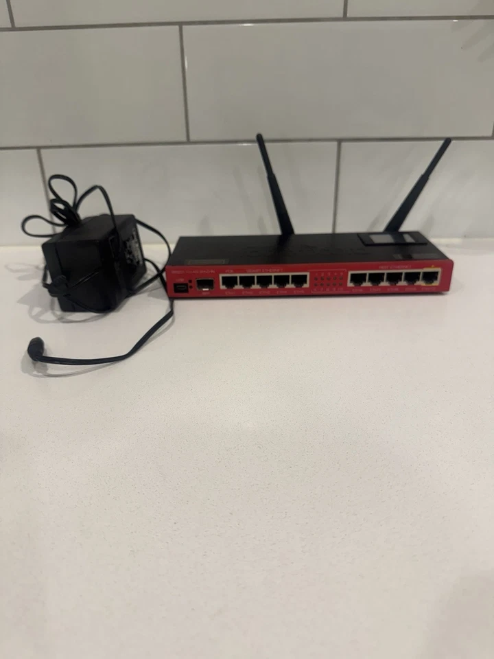 Mikrotik Routerboard RB2011-UiAS-2HnD-IN with Power Adapter - Image 2 of 4