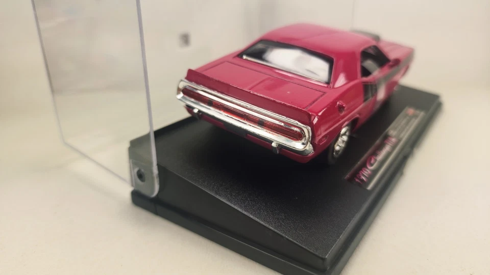 NEWRAY Speedy Power 1973 FireBird and 1970 Dodge Challenger 1/32 Die Cast Cars - Image 2 of 4