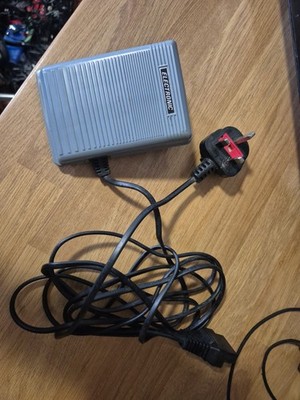 Elektronische Nähmaschine Fußpedal Geschwindigkeitsregler KD-2902 geprüft (08)