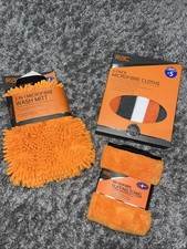 Image of Car Cleaning Kit Microfibre Set– Wash Mitt, 6 Cloths & Buffing Towel – FAST POST