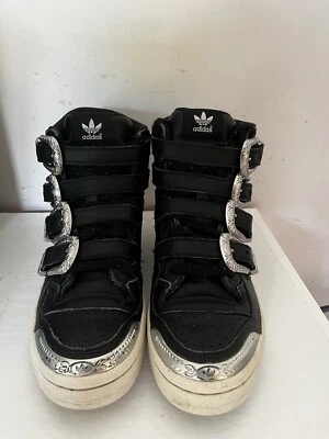 Adidas - Photo 1/3