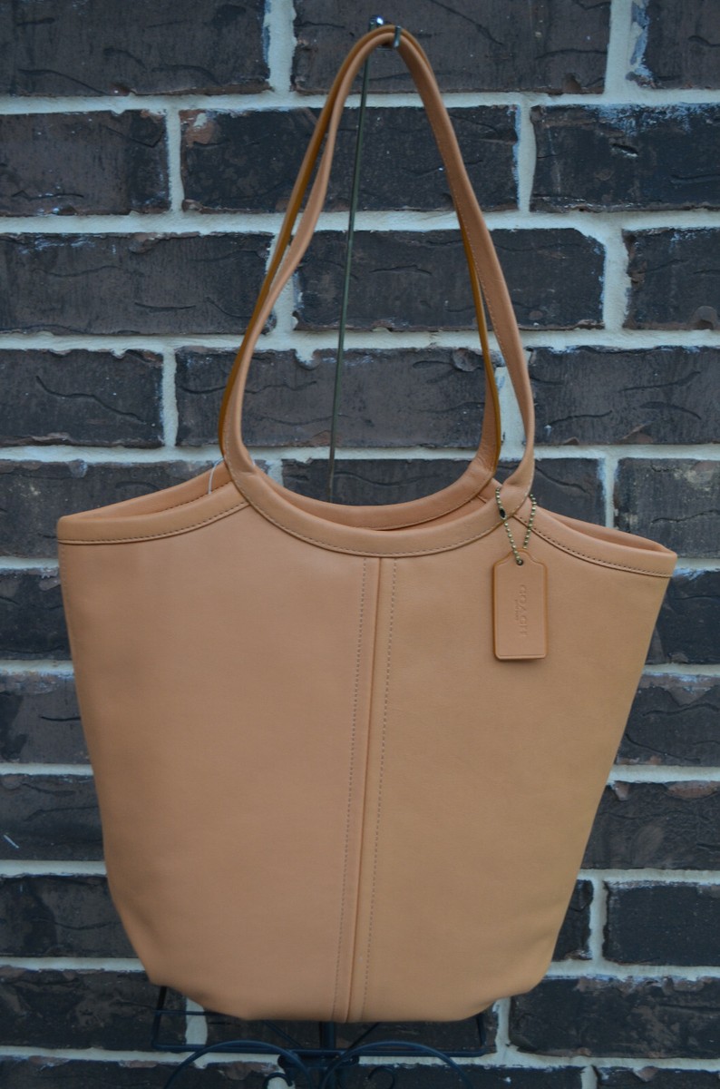 NWT $295 COACH C2594 Bea Shoulder Tote Soft Leather Natural Brown