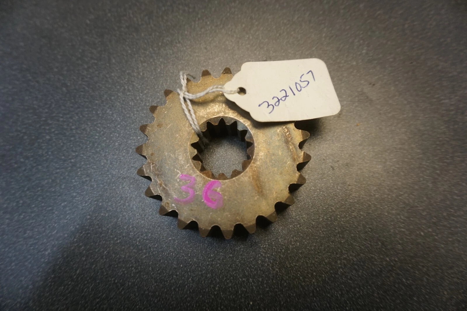 1993-1995 Polaris OEM Chain Case Upper Sprocket 23T 3221057 Storm SKS